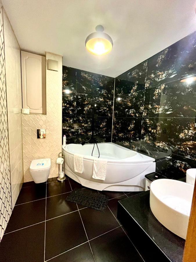 Duplex Lux - Thoria Daire Bükreş Dış mekan fotoğraf